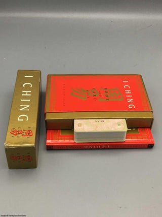I Ching Book and Card Pack (Boxed Set)