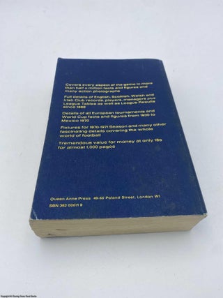 Rothmans Football Yearbook 1970-71 (Signed by George Best)