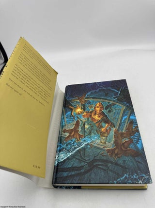 Snuff (Waterstones gold edition)