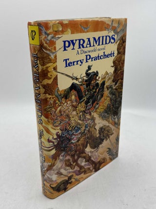 Item #098718 Pyramids. Terry Pratchett